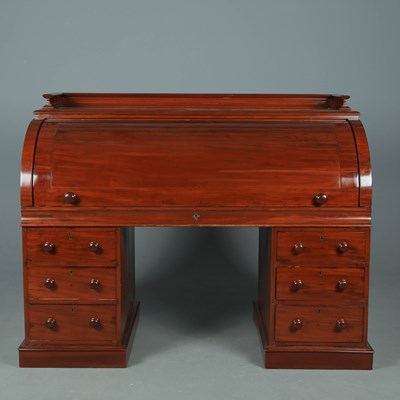 Lot 422 - A VICTORIAN MAHOGANY TWIN PEDESTAL CYLINDER BUREAU