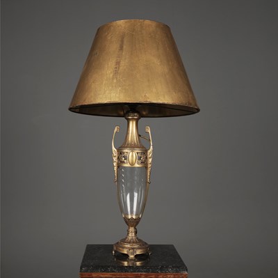 Lot 399 - TABLE LAMP, GLASS, URN SHAPED.