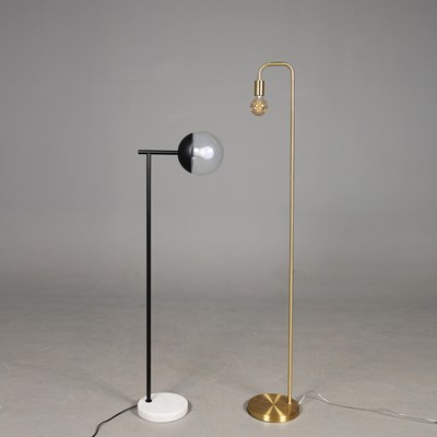 Lot 405 - 2 DIFFERING FLOOR LAMPS.
