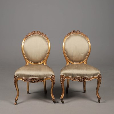 Lot 345 - A PAIR OF LOUIS XV STYLE GILTWOOD SIDE CHAIRS.