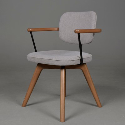 Lot 217 - ATTRIBUTED TO JOHN LEWIS SOREN OFFICE CHAIR.