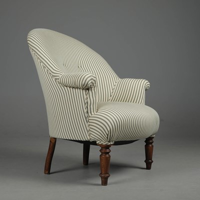 Lot 194 - FRENCH STYLE BERGERE IN GREEN TICKING.