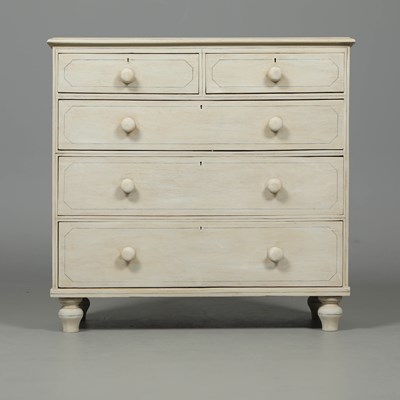 Lot 321 - CHEST