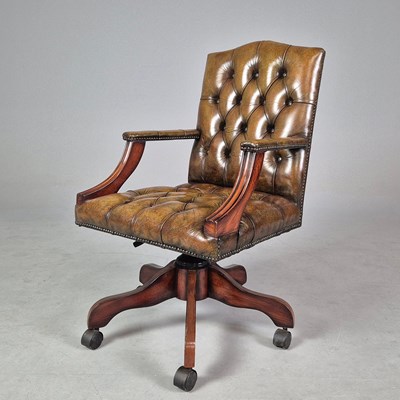Lot 400 - SWIVEL DESK CHAIR.