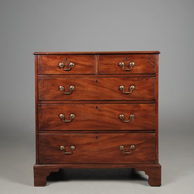 Lot 307 - GEORGE III MAHOGANY CHEST