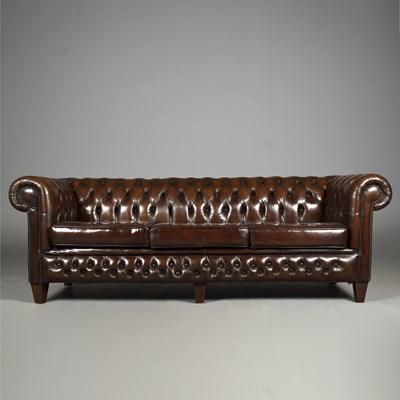 Lot 286 - CHESTERFIELD SOFA