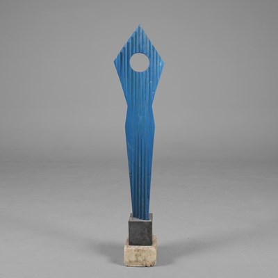 Lot 189 - MARTIN CUNDELL (b.1946) "PRIVATE DANCER" PAINTED WOOD SCULPTURE ON A STONE BASE.
