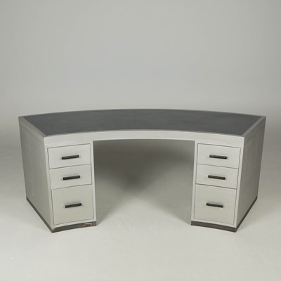 Lot 602 - CURVED PEDESTAL DESK