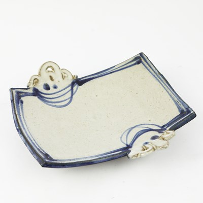 Lot 162 - DAVID MORRIS (1922). DISH.