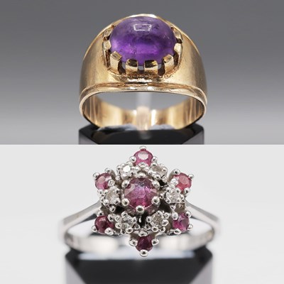 Lot 315 - TWO GOLD DRESS RINGS