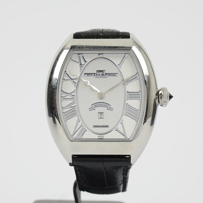 Lot 191 - VAN DER BAUWEDE 'MAGNUM COMMANDER GENTS WRIST WATCH.